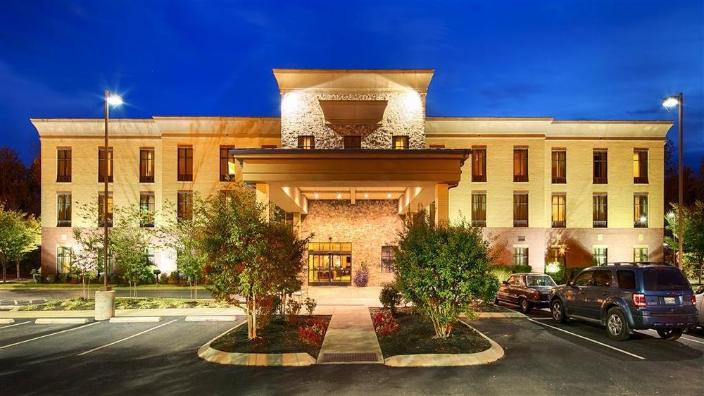 Hampton Inn Уайт-Хаус Экстерьер фото